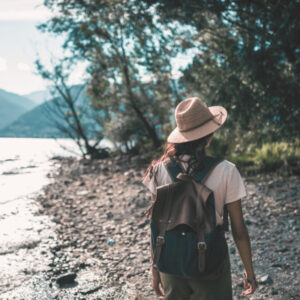 land a travel assignment
