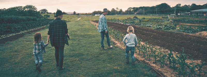 travel nursing with a family
